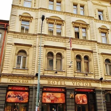 Hotell Victor 3*