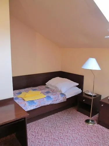 Victor Otel 3*